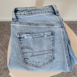American Eagle Mom Jeans